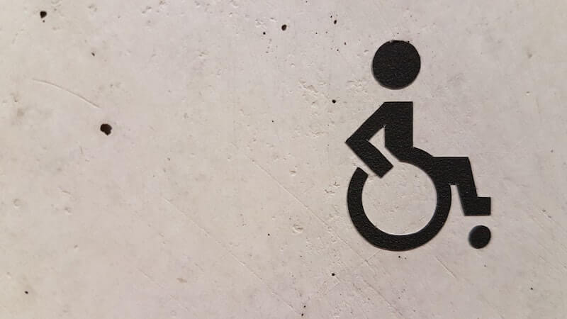 dibujo icono persona en silla de ruedas